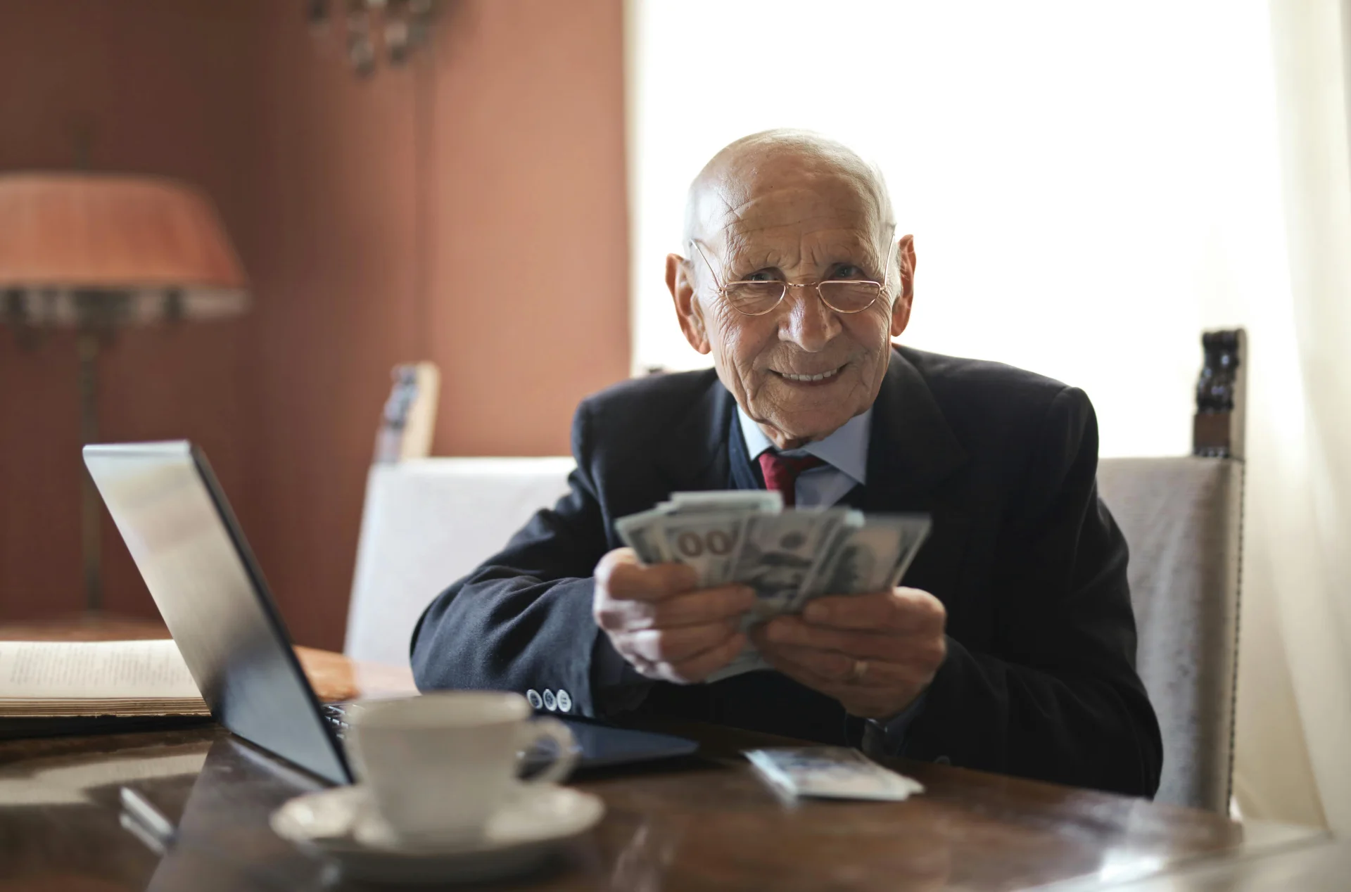 The Future of Investing: AI-Powered Portfolio Management